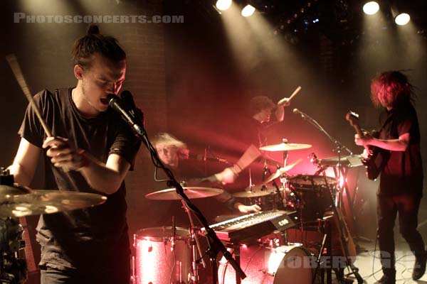 HALF MOON RUN - 2013-04-23 - PARIS - La Maroquinerie - Devon Portielje - Conner Molander - Dylan Phillips - Isaac Symonds